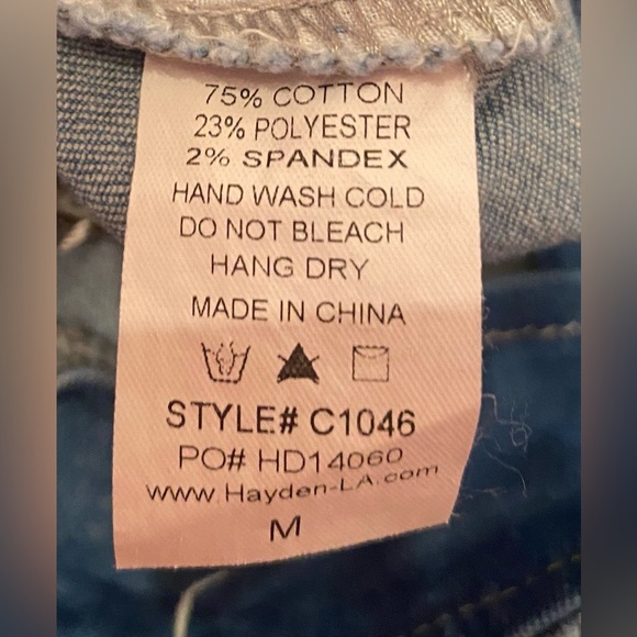 NWT Hayden Los Angeles Woman’s Stretch Denim Skirt Size Medium - Picture 6 of 7